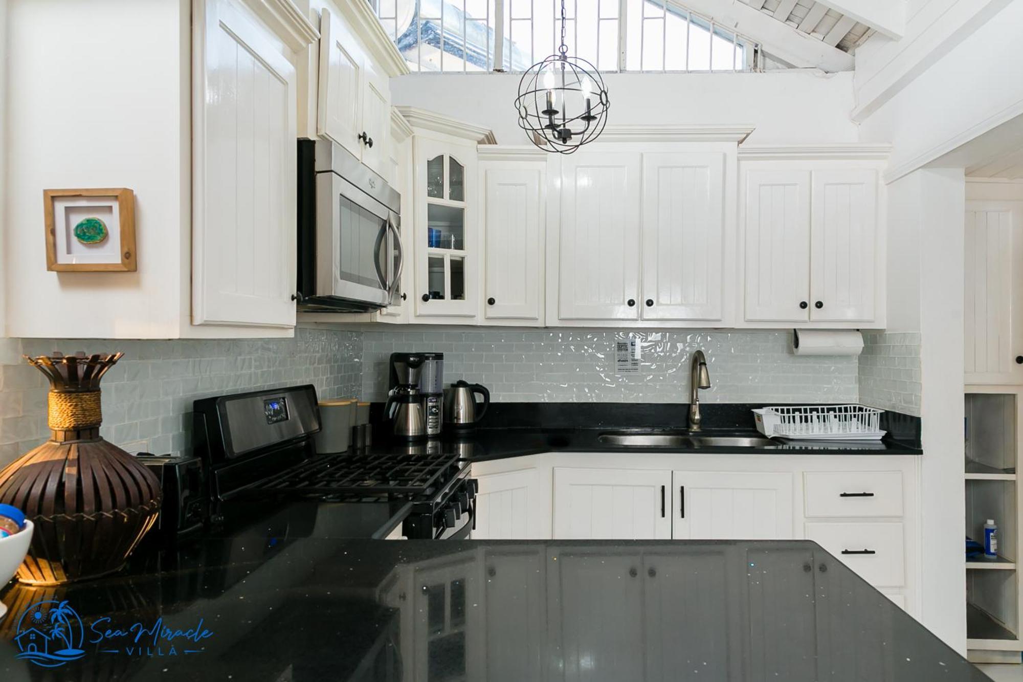 Sea Miracle Villa/Beach Cottage Silver Sands Bagian luar foto