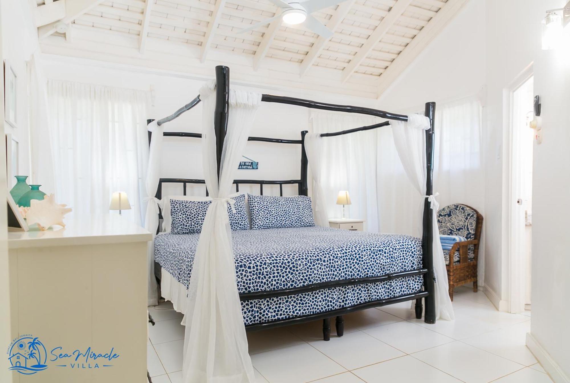 Sea Miracle Villa/Beach Cottage Silver Sands Bagian luar foto